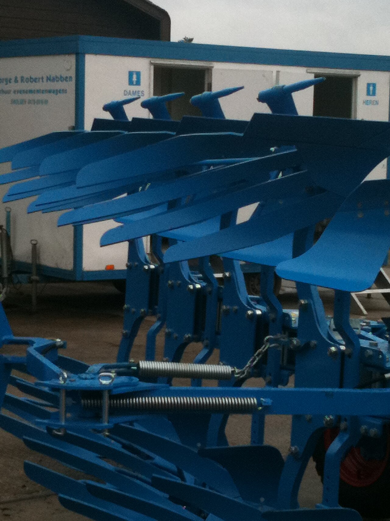 Оригинальные запчасти LEMKEN — плуги, лемеха, отвалы