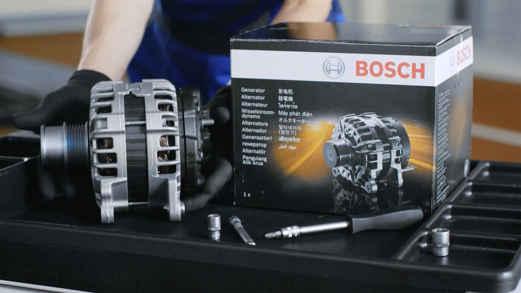 Электрооборудование Bosch для спецтехники — стартеры, генераторы, свечи накаливания, датчики