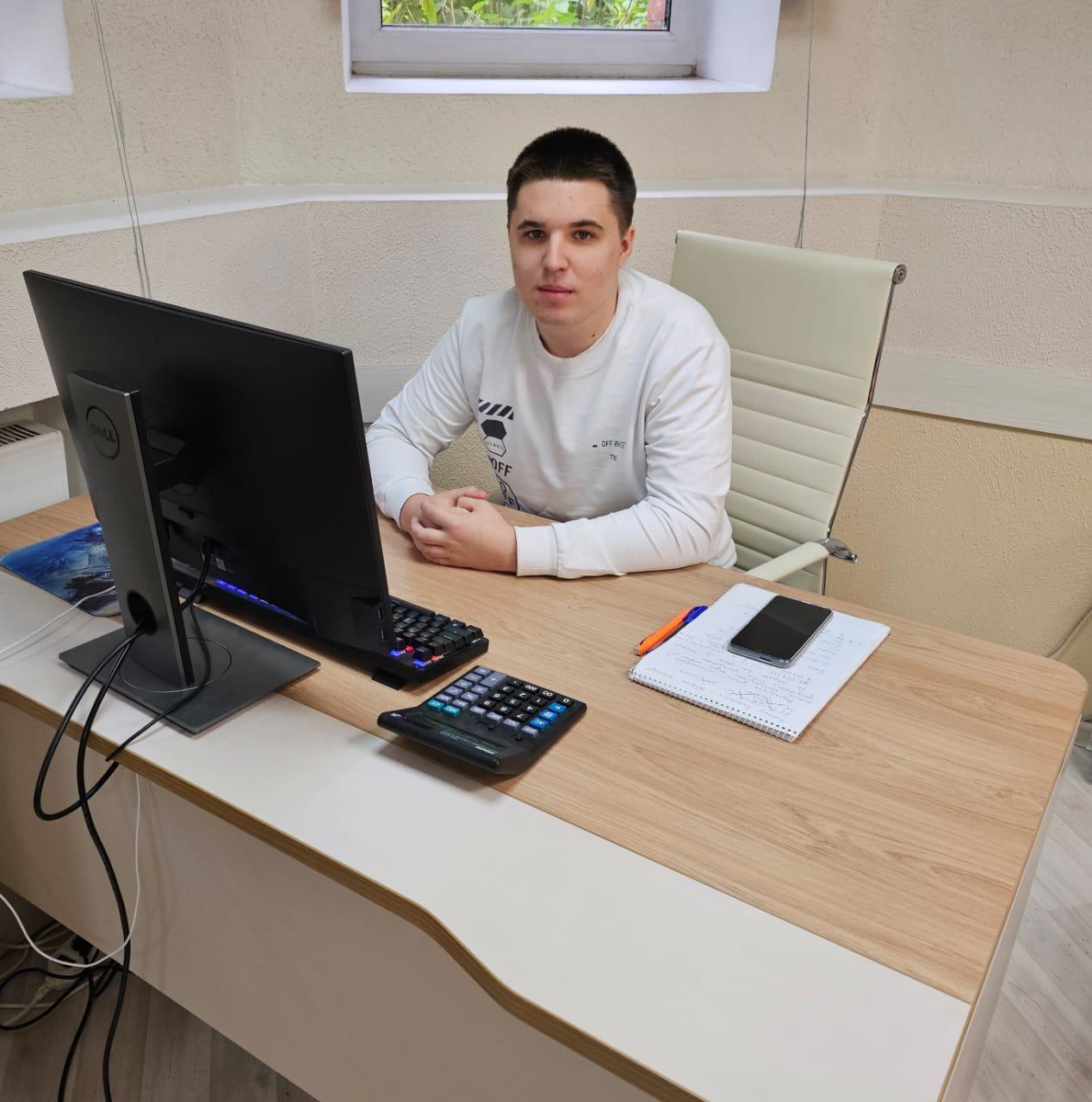 tikhmenev_artem_buyer